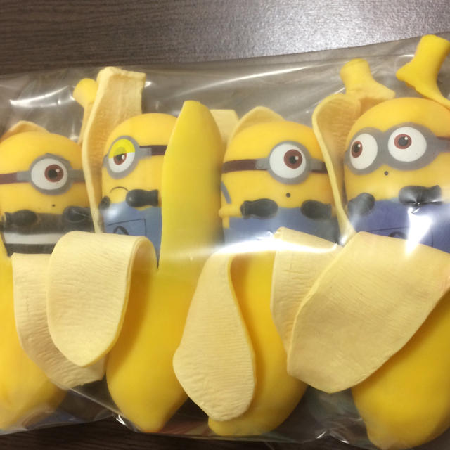 ミニオン スクイーズ バナナ 4個セットの通販 by eko's shop｜ラクマ