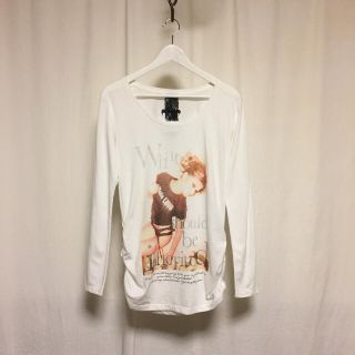 リエンダ(rienda)の新品タグ付き！rienda 両サイドドレープデザインロングスリーブ(Tシャツ(長袖/七分))