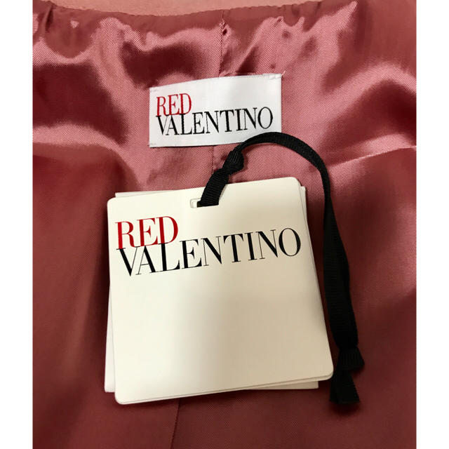 RED VALENTINO(レッドヴァレンティノ)のRED VALENTINO レッドバレンティノ スタンドカラーコート ピンク レディースのジャケット/アウター(その他)の商品写真