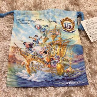 ディズニー(Disney)の【Disney sea 15周年記念限定品　新品未使用】ディズニーシー　巾着(キャラクターグッズ)