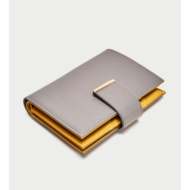 ZARA(ザラ)のzara 財布 レディースのファッション小物(財布)の商品写真