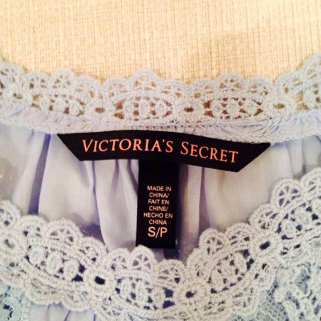 Victoria's Secret(ヴィクトリアズシークレット)の新品☆ヴィクトリアズシークレット レディースのトップス(シャツ/ブラウス(長袖/七分))の商品写真