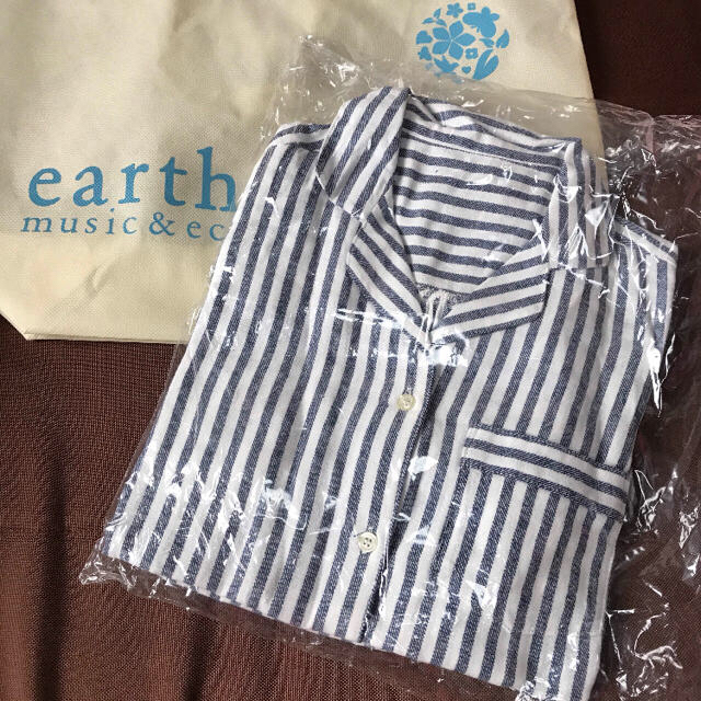 earth music & ecology(アースミュージックアンドエコロジー)の☆rumimiru☆様専用☆新品♡earth ノベルティ ルームウェア ネイビー レディースのルームウェア/パジャマ(ルームウェア)の商品写真