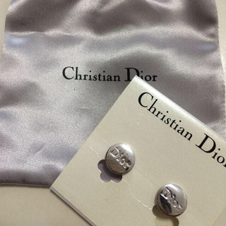 クリスチャンディオール(Christian Dior)のDiorロゴ シルバーイヤリング袋付(イヤリング)