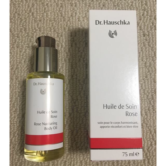 Dr.Hauschka(ドクターハウシュカ)の【値下げ】Dr. Hauschka ローズ ニュートリング ボディオイル コスメ/美容のボディケア(ボディオイル)の商品写真