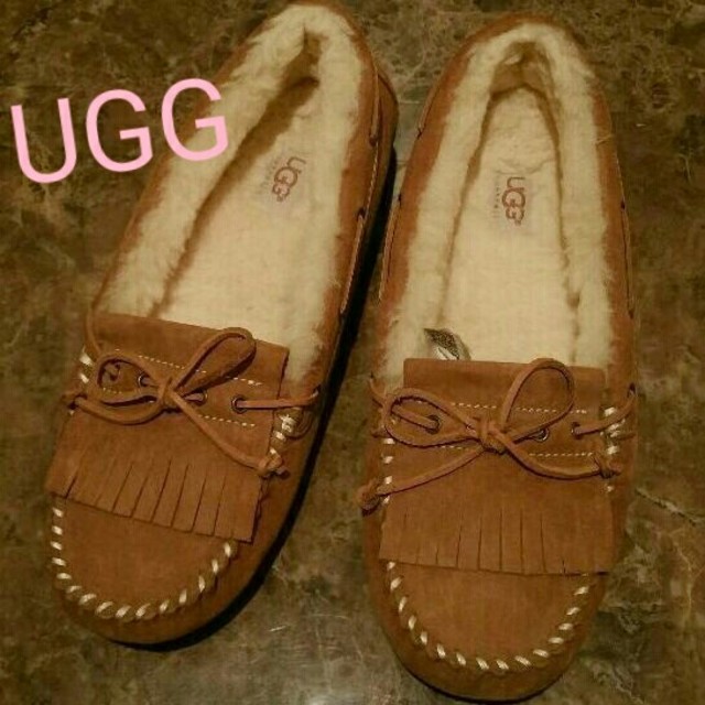 UGG フリンジモカシン マンディMANDIE ムートン | フリマアプリ ラクマ