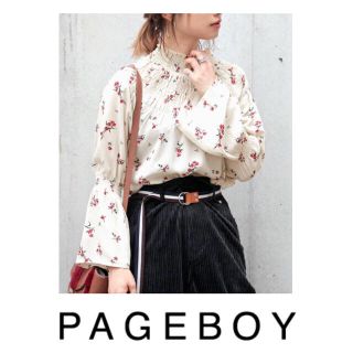 ページボーイ(PAGEBOY)の今期♡フレアスリーブ♡フラワーブラウス♡PAGEBOY(シャツ/ブラウス(長袖/七分))