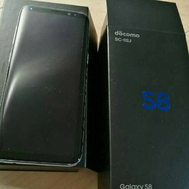 SAMSUNG(サムスン)の新品未使用 docomo galaxy s8 sc02j simロック解除可 スマホ/家電/カメラのスマートフォン/携帯電話(スマートフォン本体)の商品写真