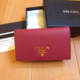 プラダ(PRADA)のお取り置き中☆プラダ カードケース(名刺入れ/定期入れ)