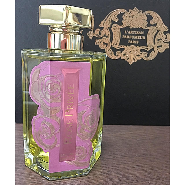 L'Artisan Parfumeur(ラルチザンパフューム)の★5月のバラ★パフューム クリーム ローション BOX3点セット コスメ/美容の香水(香水(女性用))の商品写真