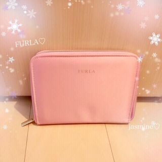 フルラ(Furla)のFURLA✧*可愛い＊リゾートオウム柄マルチケース♡レディー ジルスチュアート(その他)