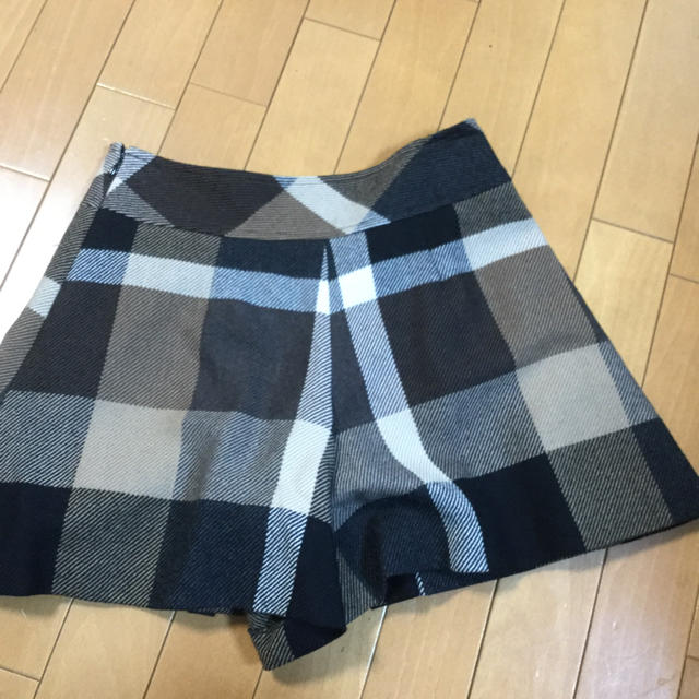 BURBERRY(バーバリー)のバーバリー ブルーレーベル ショートパンツ レディースのパンツ(ショートパンツ)の商品写真