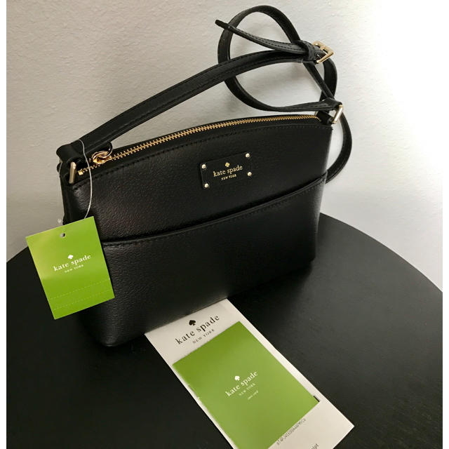 kate spade new york(ケイトスペードニューヨーク)の大値下げ！大活躍のブラック ショルダー バック レディースのバッグ(ショルダーバッグ)の商品写真