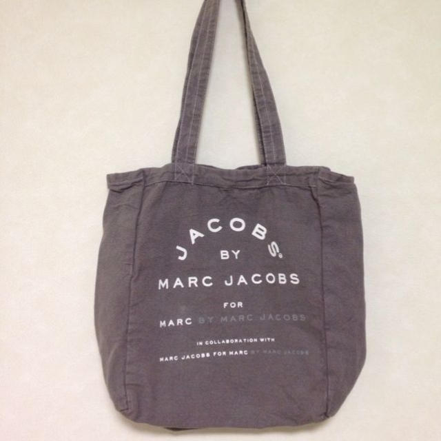 MARC BY MARC JACOBS(マークバイマークジェイコブス)の【MARC JACOBS】トート レディースのバッグ(トートバッグ)の商品写真