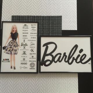 バービー(Barbie)のA4サイズ ブラック フォトフレーム2点セット(フォトフレーム)