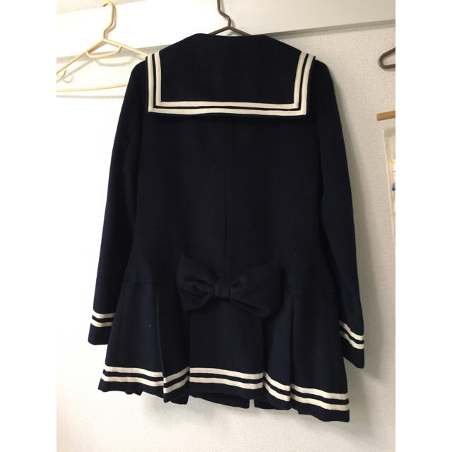 セーラー服ぽいコート 背中にかわいいリボン付きの通販 By こけっくま S Shop ラクマ セーラー服ぽいコート 背中にかわいいリボン付きの通販 By こけっくま S Shop ラクマ