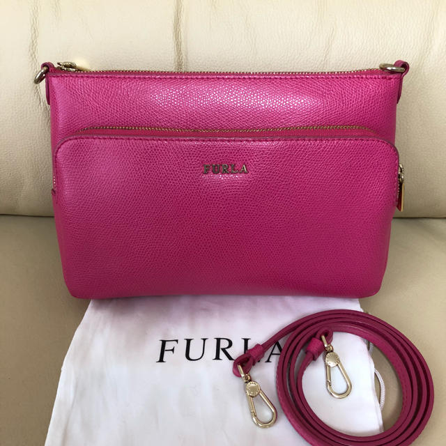 値下 FURLA ショルダーバッグ  カプリッチョ ピンク チェーンバッグ