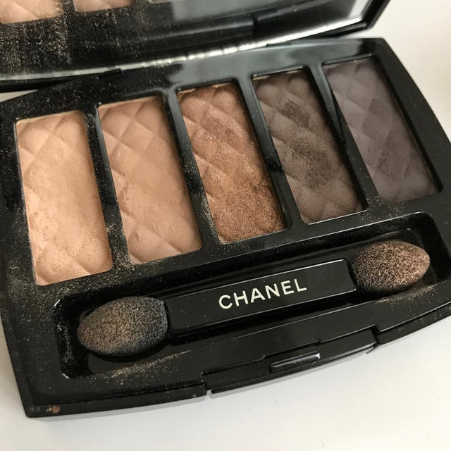 CHANEL オンブル マトラッセ チャーミング アイシャドウ