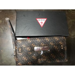 ゲス(GUESS)のguess 長財布(財布)