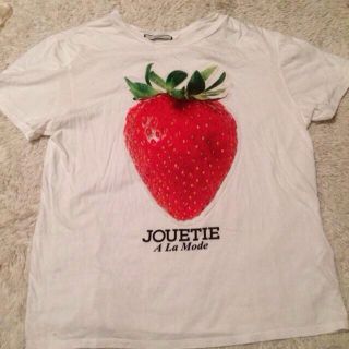 ジュエティ(jouetie)のjouetie いちごT(Tシャツ(半袖/袖なし))