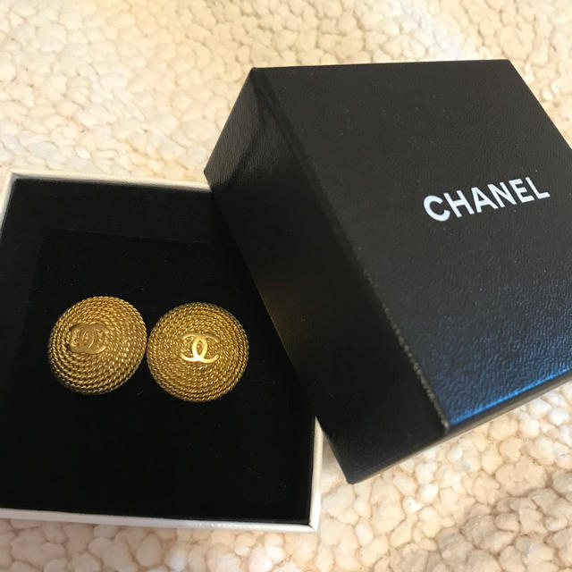 CHANEL(シャネル)のイヤリング レディースのアクセサリー(イヤリング)の商品写真