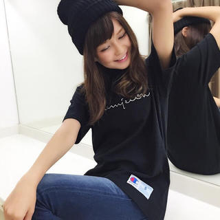 エモダ(EMODA)のEMODA × champion Tシャツ 黒(Tシャツ(半袖/袖なし))