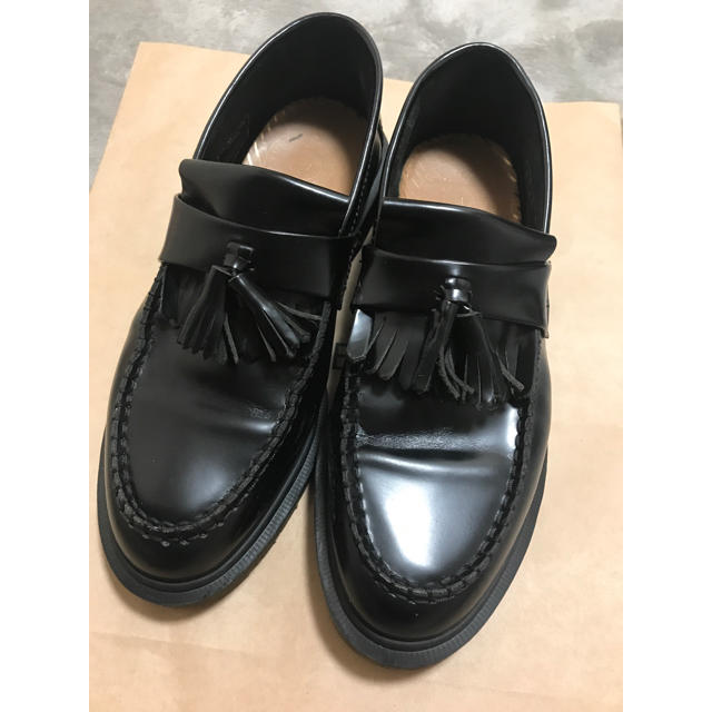 Dr.Martens(ドクターマーチン)のドクターマーチン タッセルローファー イングランド製 レディースの靴/シューズ(ローファー/革靴)の商品写真