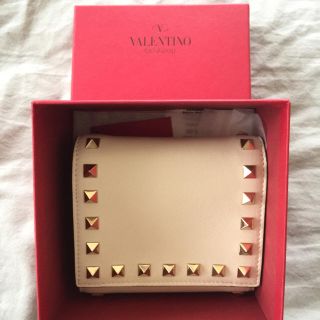 ヴァレンティノ(VALENTINO)のひなみ様専用VALENTINO 財布 二つ折り(財布)