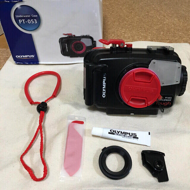 OLYMPUS(オリンパス)のBay様専用 オリンパス PT-053 TG-1 TG-2 防水プロテクター スマホ/家電/カメラのカメラ(コンパクトデジタルカメラ)の商品写真
