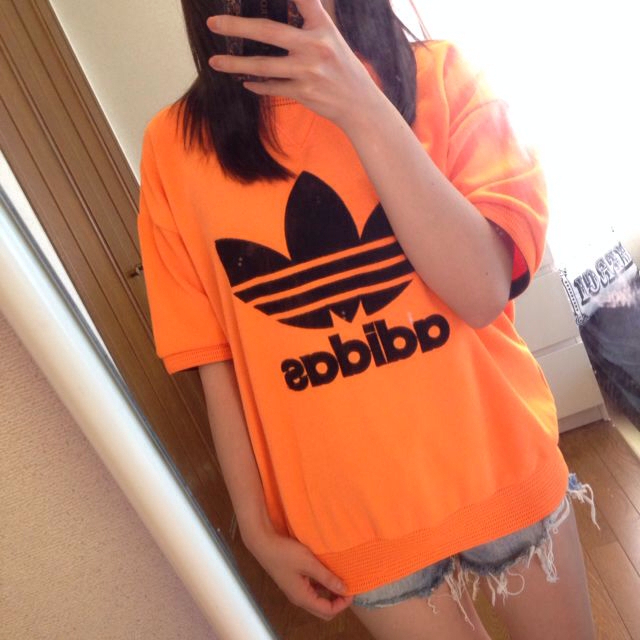 adidas(アディダス)のadidas 半袖ジャージ レディースのトップス(トレーナー/スウェット)の商品写真