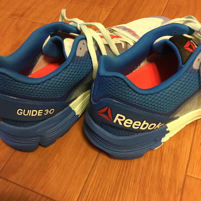 Reebok(リーボック)のマナ様専用！新品 Reebok スニーカー 24.5cm レディースの靴/シューズ(スニーカー)の商品写真