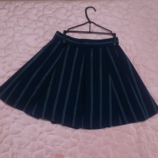 COCO DEAL(ココディール)のストライプボリュームタックスカート レディースのスカート(ミニスカート)の商品写真