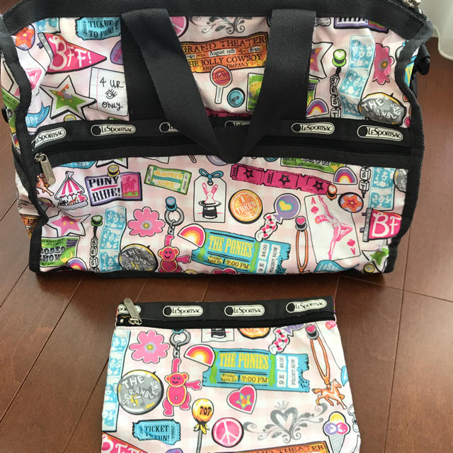 LeSportsac(レスポートサック)のレスポートサック 大型バッグ ポーチ付き レディースのバッグ(ボストンバッグ)の商品写真