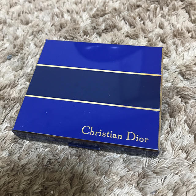 Christian Dior(クリスチャンディオール)のもころん様 専用 コスメ/美容のベースメイク/化粧品(チーク)の商品写真