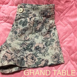 スコットクラブ(SCOT CLUB)のGRANDTABLE♡花柄ショートパンツ♡秋冬♡スコット系(ショートパンツ)