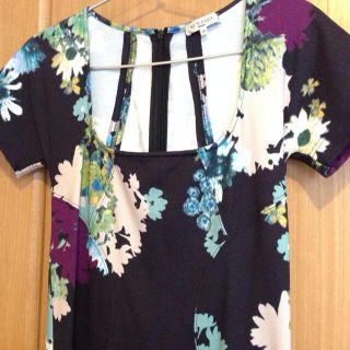 エトロ(ETRO)の花柄ワンピース♡(ひざ丈ワンピース)