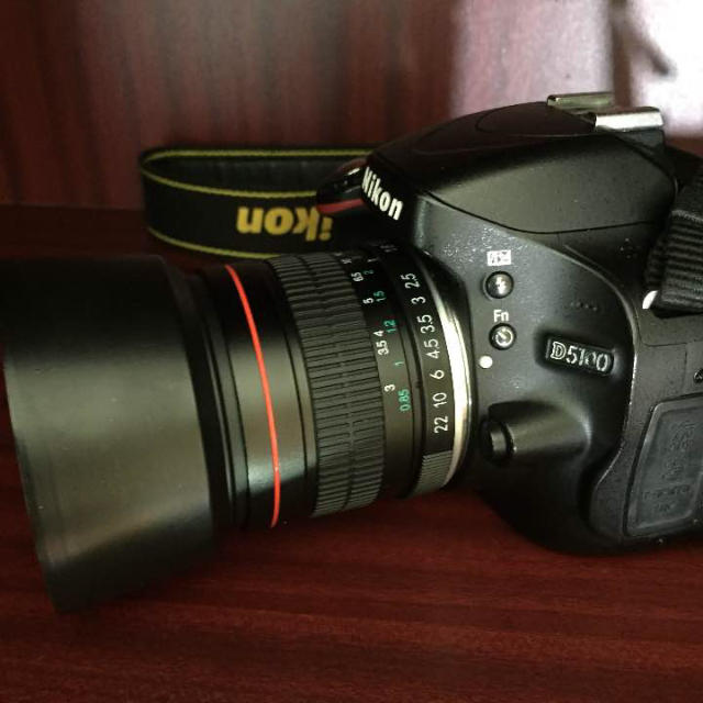 85mm F1.8 NIKON一眼レフカメラ対応 単焦点レンズ！美品格安！明るいの通販 by 近日値上げ予定です。購入はお早めに｜ラクマ