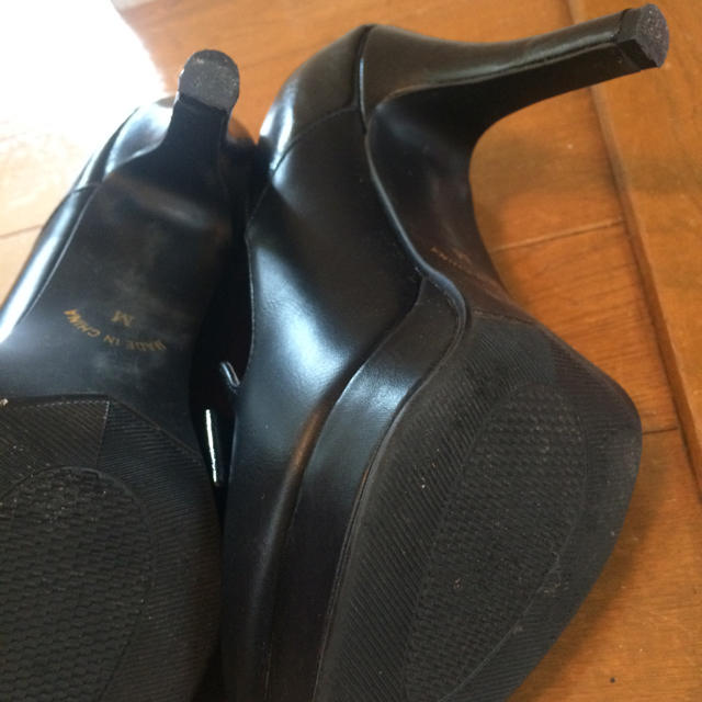 リボン 黒 パンプス M レディースの靴/シューズ(ハイヒール/パンプス)の商品写真