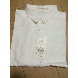 ショコラフィネローブ(chocol raffine robe)の【値下げ】新品☆タグ付き☆オックス長袖シャツ☆オフホワイト(シャツ/ブラウス(長袖/七分))