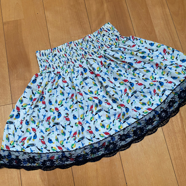 POU DOU DOU(プードゥドゥ)のカラフル鳥さん柄シフォンスカート♡ レディースのスカート(ミニスカート)の商品写真