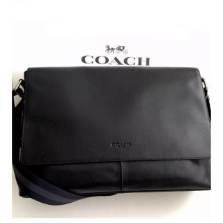 コーチ(COACH)の【新品】COACH★上質なレザー メッセンジャーバッグ ブラック(ショルダーバッグ)