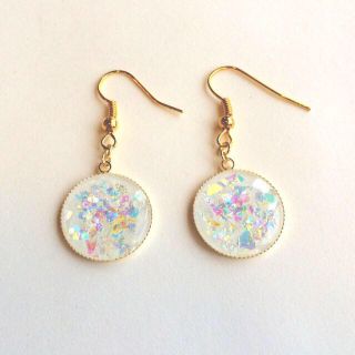 110 オーロラピアス(ピアス)