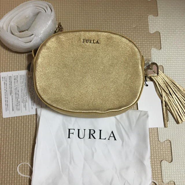 《新品》フルラFURLA ゴールド ミニショルダーバッグ