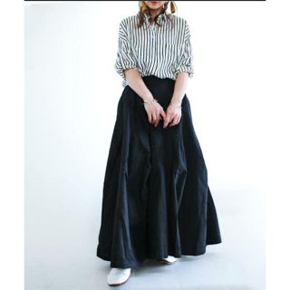 アンティカ(antiqua)のantipua黒のロングスカート♡新品(ロングスカート)