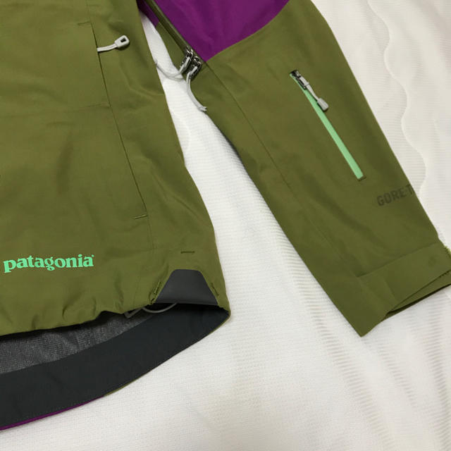 patagonia(パタゴニア)のパタゴニア  アントラックド ジャケット スポーツ/アウトドアのアウトドア(登山用品)の商品写真