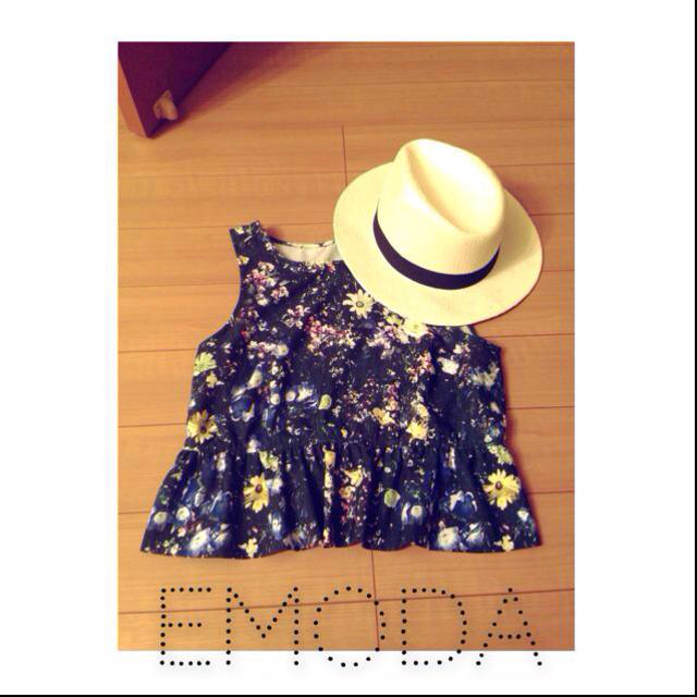 EMODA(エモダ)のEMODA 花柄ペプラム レディースのトップス(Tシャツ(半袖/袖なし))の商品写真