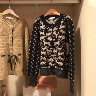 シーバイクロエ(SEE BY CHLOE)のsee by Chloe cat cardigan.(カーディガン)