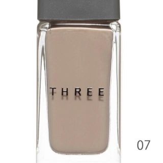 スリー(THREE)のTHREE♡ネイルポリッシュ(マニキュア)