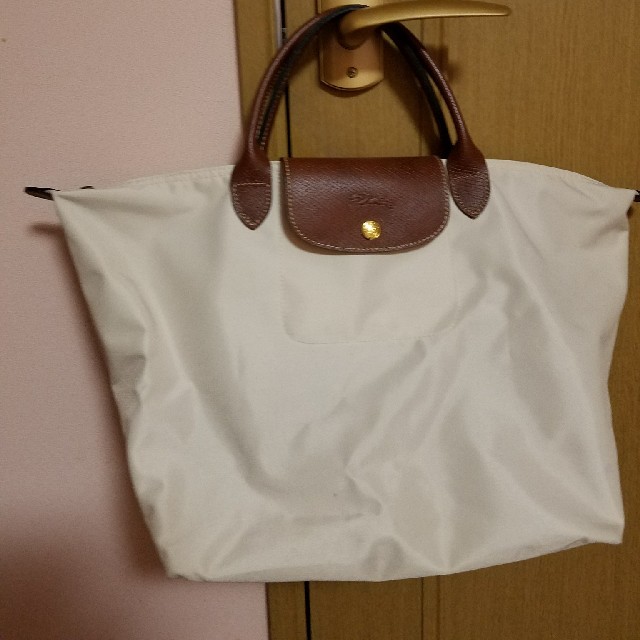 LONGCHAMP(ロンシャン)のロンシャン　プリアージュ　アイボリー レディースのバッグ(トートバッグ)の商品写真