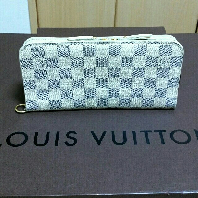 美品　LOUIS VUITTON　ダミエアズール　長財布